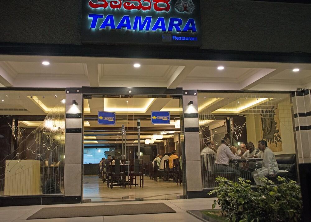 Hotel Maurya Bangalore Luaran gambar