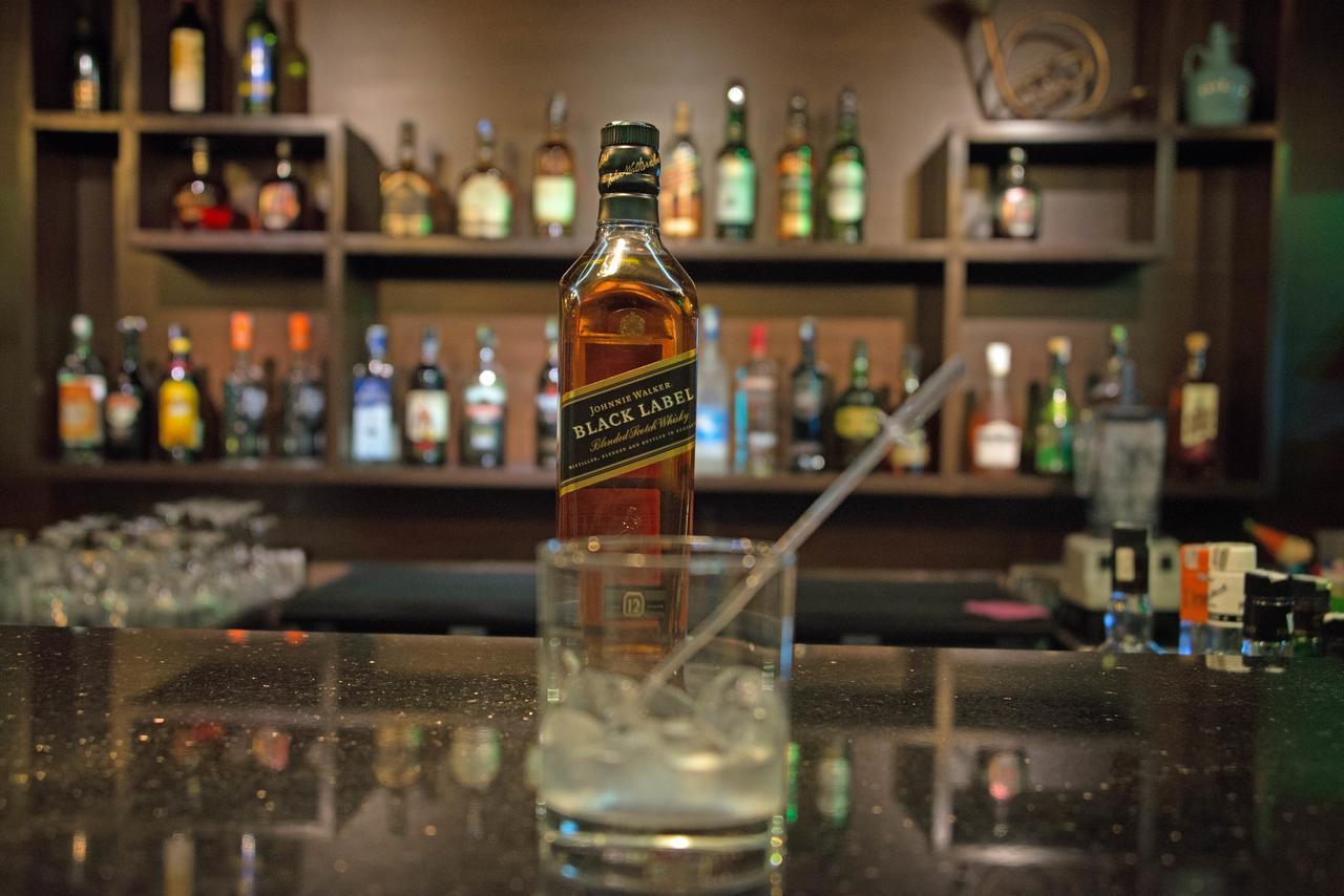 Hotel Maurya Bangalore Luaran gambar